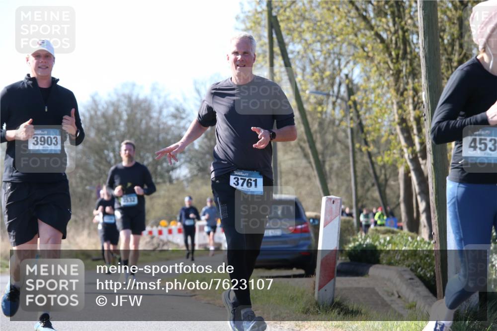 06.04.2025 - 44. Internationalen Wilhelmsburger Insellauf Jannik Wohlers http://msf.ph/oto/7623107 06.04.2025 10:25:56 Laufen 3903, 3532, 3761, 453 meine-sportfotos.de