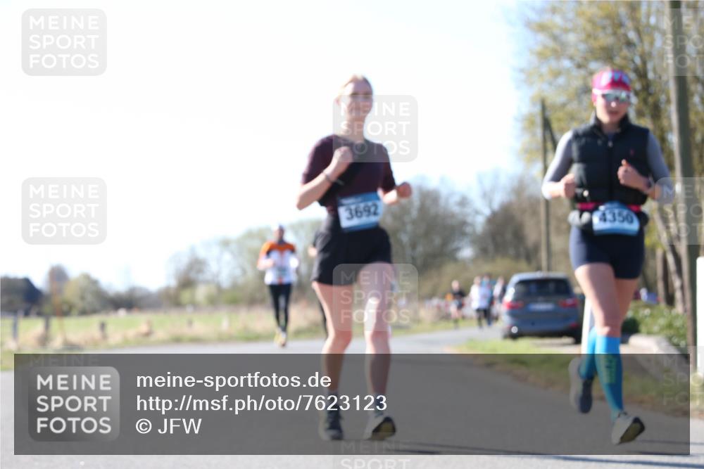 06.04.2025 - 44. Internationalen Wilhelmsburger Insellauf Jannik Wohlers http://msf.ph/oto/7623123 06.04.2025 10:26:02 Laufen 3692, 4350 meine-sportfotos.de