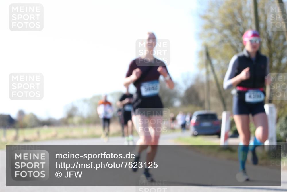 06.04.2025 - 44. Internationalen Wilhelmsburger Insellauf Jannik Wohlers http://msf.ph/oto/7623125 06.04.2025 10:26:02 Laufen  meine-sportfotos.de