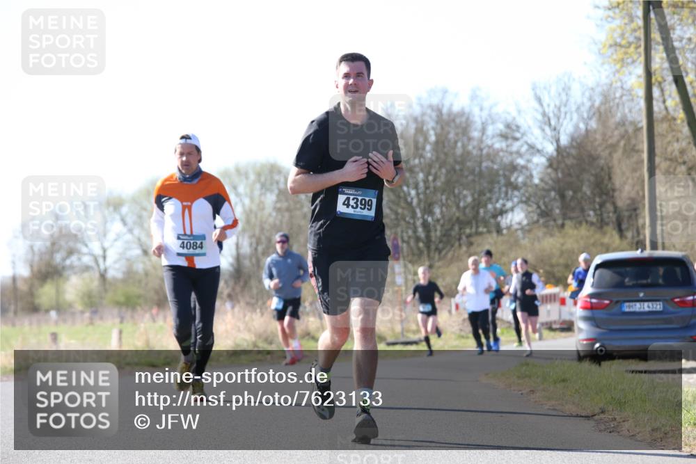 06.04.2025 - 44. Internationalen Wilhelmsburger Insellauf Jannik Wohlers http://msf.ph/oto/7623133 06.04.2025 10:26:04 Laufen 4084, 4399, 31, 4321 meine-sportfotos.de