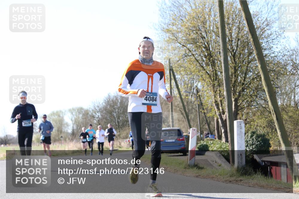 06.04.2025 - 44. Internationalen Wilhelmsburger Insellauf Jannik Wohlers http://msf.ph/oto/7623146 06.04.2025 10:26:08 Laufen 3629, 4084 meine-sportfotos.de
