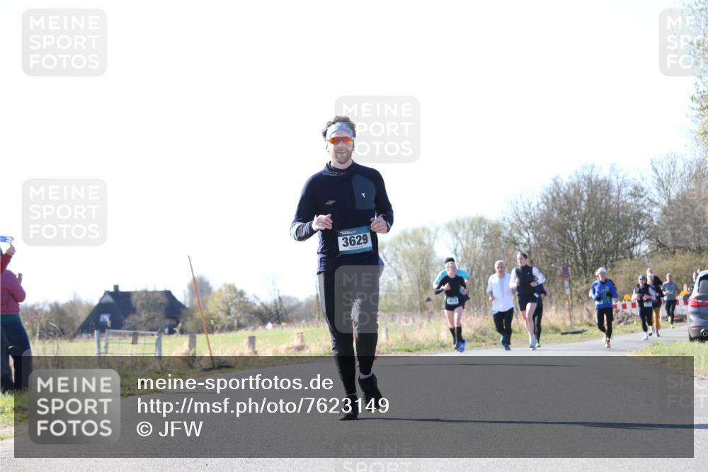 06.04.2025 - 44. Internationalen Wilhelmsburger Insellauf Jannik Wohlers http://msf.ph/oto/7623149 06.04.2025 10:26:10 Laufen 3629, 4414 meine-sportfotos.de