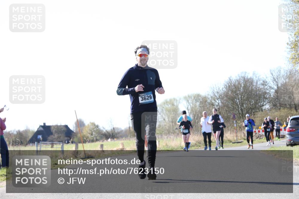 06.04.2025 - 44. Internationalen Wilhelmsburger Insellauf Jannik Wohlers http://msf.ph/oto/7623150 06.04.2025 10:26:10 Laufen 3629, 4614 meine-sportfotos.de