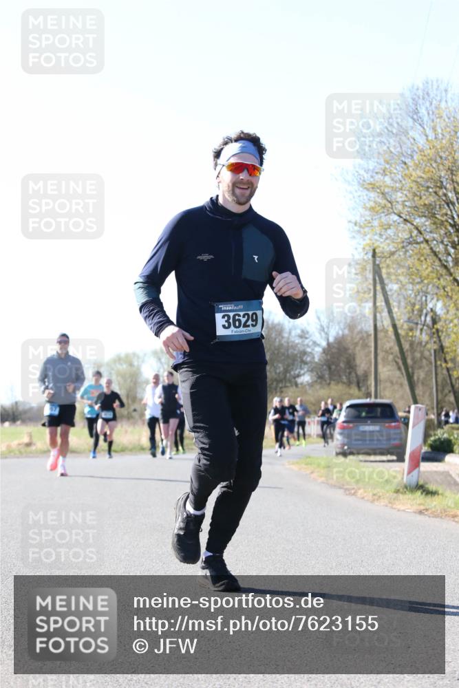06.04.2025 - 44. Internationalen Wilhelmsburger Insellauf Jannik Wohlers http://msf.ph/oto/7623155 06.04.2025 10:26:11 Laufen 3629 meine-sportfotos.de