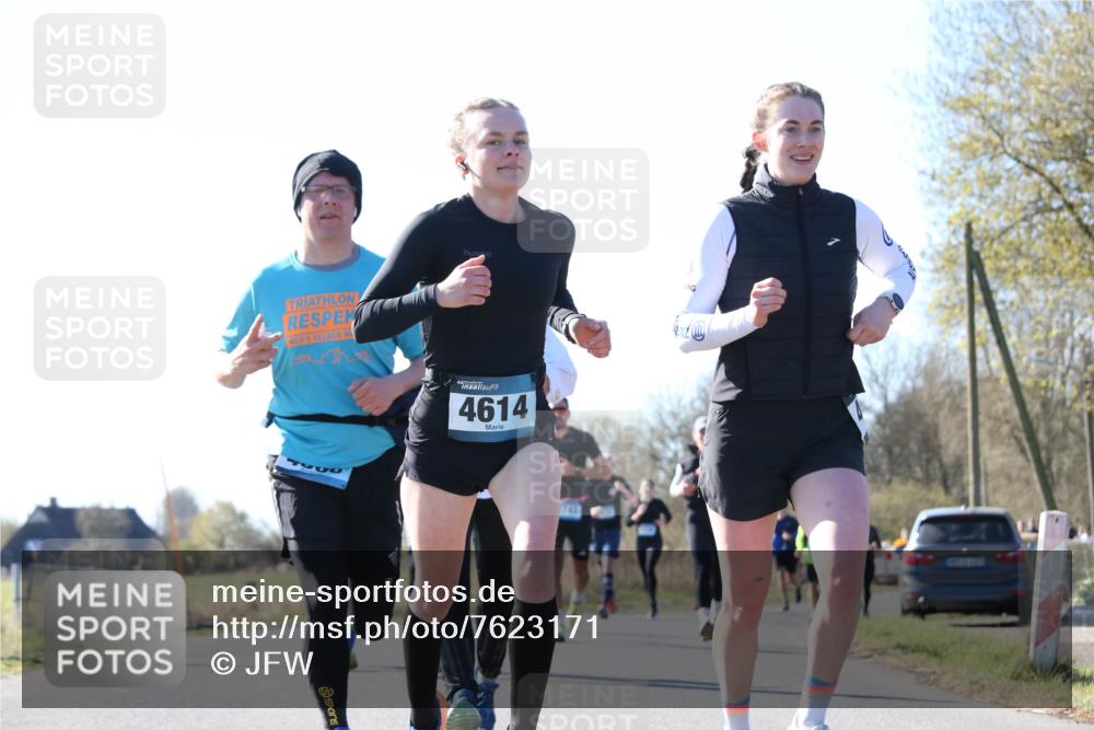 06.04.2025 - 44. Internationalen Wilhelmsburger Insellauf Jannik Wohlers http://msf.ph/oto/7623171 06.04.2025 10:26:19 Laufen 4614 meine-sportfotos.de
