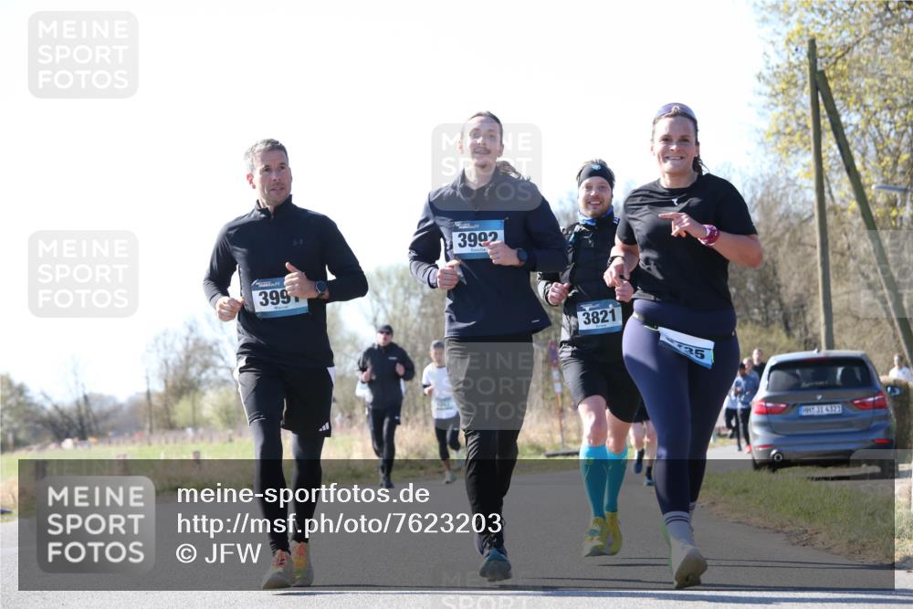 06.04.2025 - 44. Internationalen Wilhelmsburger Insellauf Jannik Wohlers http://msf.ph/oto/7623203 06.04.2025 10:26:41 Laufen 399, 3992, 3821, 35, 31, 4321 meine-sportfotos.de