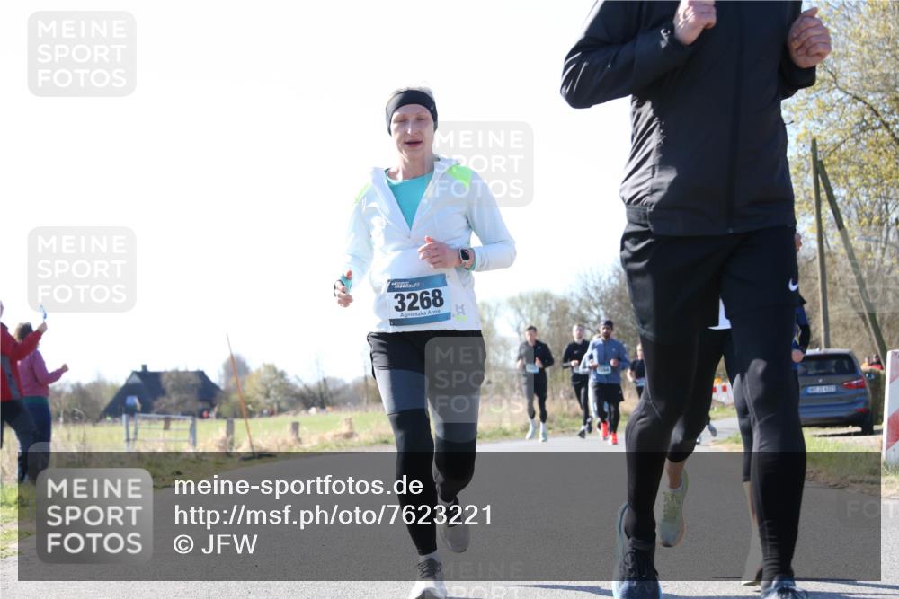 06.04.2025 - 44. Internationalen Wilhelmsburger Insellauf Jannik Wohlers http://msf.ph/oto/7623221 06.04.2025 10:26:51 Laufen 3268, 448, 31, 6923 meine-sportfotos.de