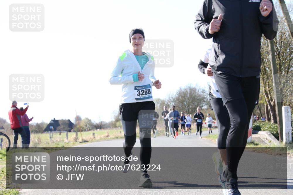 06.04.2025 - 44. Internationalen Wilhelmsburger Insellauf Jannik Wohlers http://msf.ph/oto/7623224 06.04.2025 10:26:51 Laufen 3268 meine-sportfotos.de