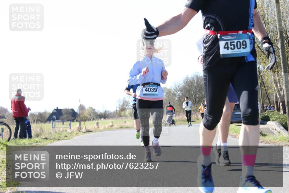 06.04.2025 - 44. Internationalen Wilhelmsburger Insellauf Jannik Wohlers http://msf.ph/oto/7623257 06.04.2025 10:27:04 Laufen 4039, 4509 meine-sportfotos.de