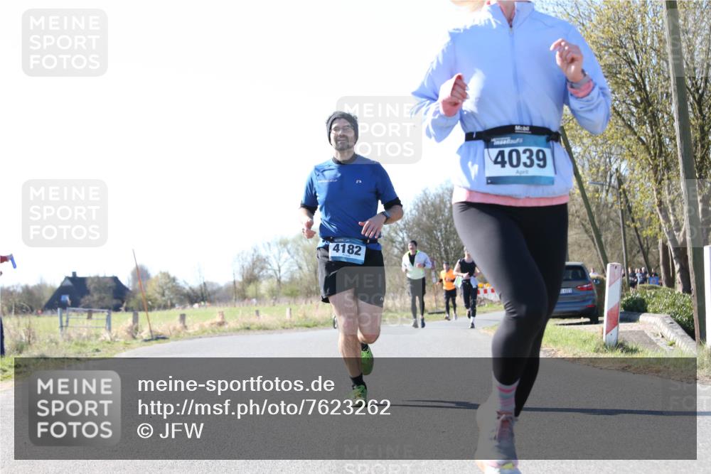 06.04.2025 - 44. Internationalen Wilhelmsburger Insellauf Jannik Wohlers http://msf.ph/oto/7623262 06.04.2025 10:27:05 Laufen 4182, 4039 meine-sportfotos.de
