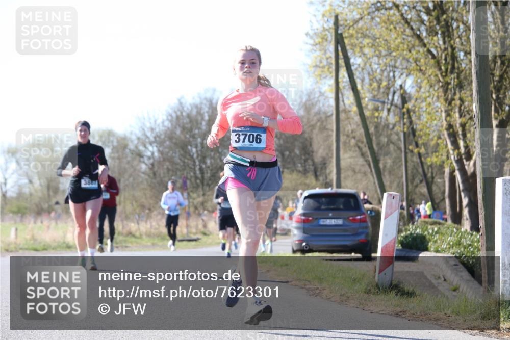 06.04.2025 - 44. Internationalen Wilhelmsburger Insellauf Jannik Wohlers http://msf.ph/oto/7623301 06.04.2025 10:27:24 Laufen 3867, 3706 meine-sportfotos.de