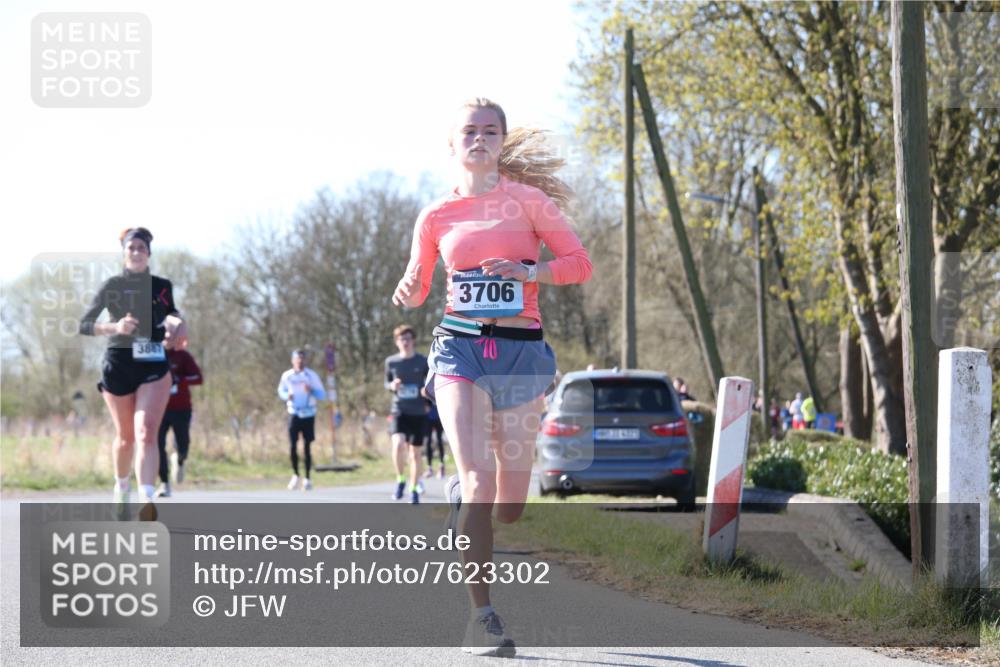 06.04.2025 - 44. Internationalen Wilhelmsburger Insellauf Jannik Wohlers http://msf.ph/oto/7623302 06.04.2025 10:27:24 Laufen 3881, 3706 meine-sportfotos.de