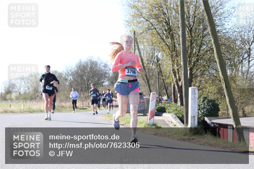 06.04.2025 - 44. Internationalen Wilhelmsburger Insellauf Jannik Wohlers http://msf.ph/oto/7623305 06.04.2025 10:27:24 Laufen 3867, 3706 meine-sportfotos.de