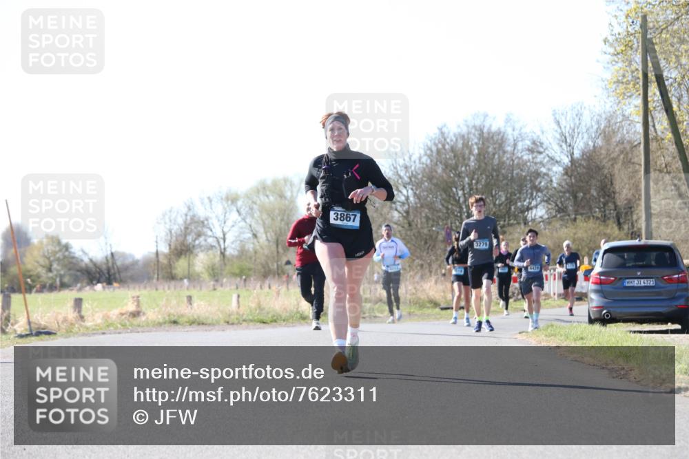 06.04.2025 - 44. Internationalen Wilhelmsburger Insellauf Jannik Wohlers http://msf.ph/oto/7623311 06.04.2025 10:27:26 Laufen 3867, 3279, 4429, 4321 meine-sportfotos.de