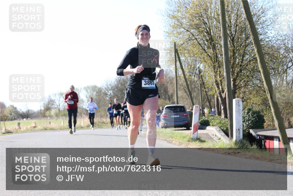 06.04.2025 - 44. Internationalen Wilhelmsburger Insellauf Jannik Wohlers http://msf.ph/oto/7623316 06.04.2025 10:27:28 Laufen 3491, 3867, 147, 31, 4325 meine-sportfotos.de
