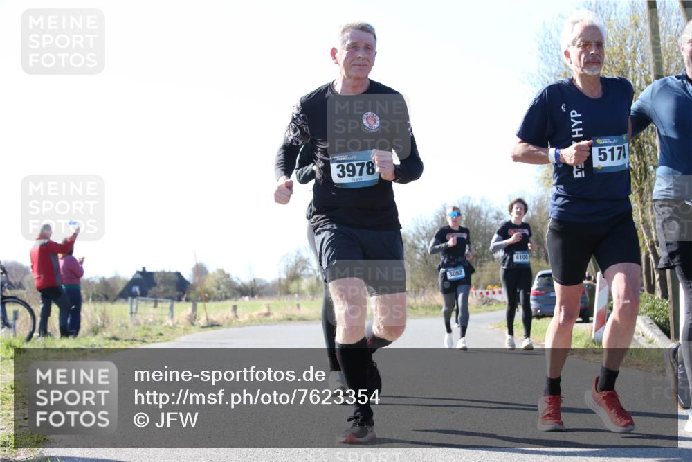06.04.2025 - 44. Internationalen Wilhelmsburger Insellauf Jannik Wohlers http://msf.ph/oto/7623354 06.04.2025 10:27:43 Laufen 3978, 3052, 4100, 517 meine-sportfotos.de