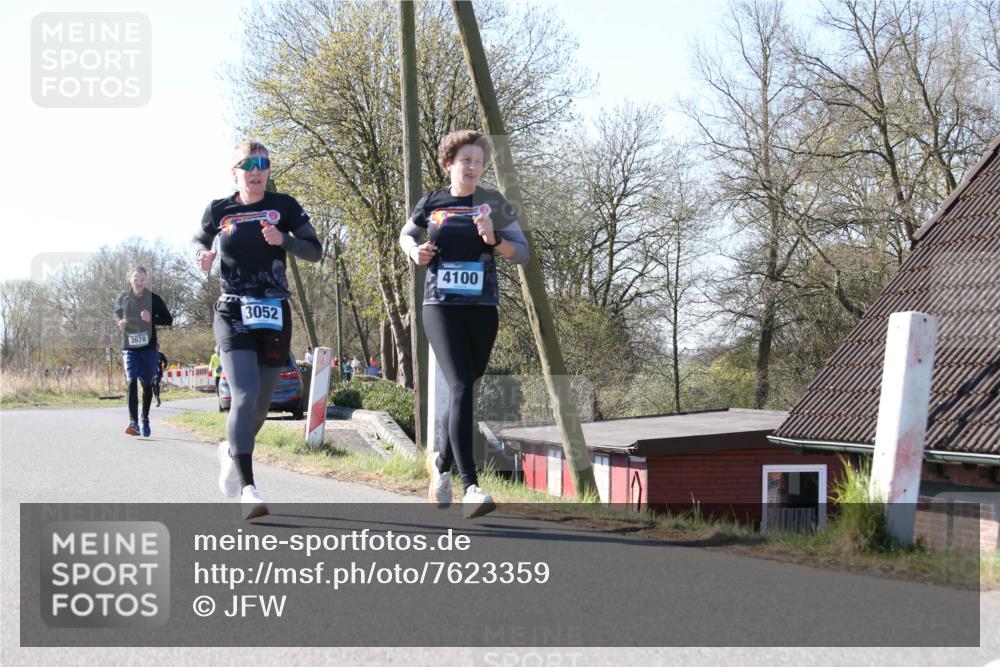 06.04.2025 - 44. Internationalen Wilhelmsburger Insellauf Jannik Wohlers http://msf.ph/oto/7623359 06.04.2025 10:27:45 Laufen 3678, 3052, 4100 meine-sportfotos.de