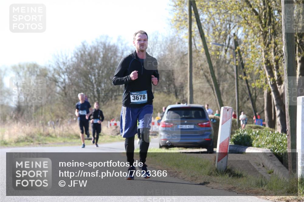 06.04.2025 - 44. Internationalen Wilhelmsburger Insellauf Jannik Wohlers http://msf.ph/oto/7623366 06.04.2025 10:27:47 Laufen 3678, 31, 4323 meine-sportfotos.de