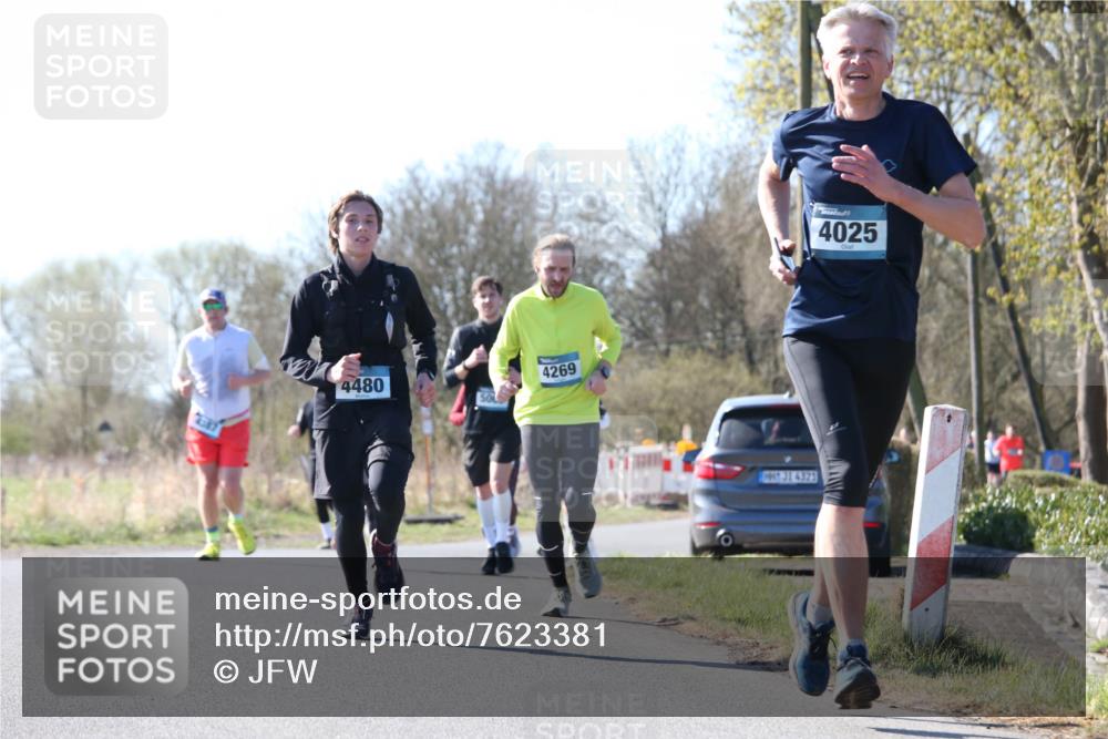 06.04.2025 - 44. Internationalen Wilhelmsburger Insellauf Jannik Wohlers http://msf.ph/oto/7623381 06.04.2025 10:27:57 Laufen 4480, 4269, 31, 4323, 4025 meine-sportfotos.de