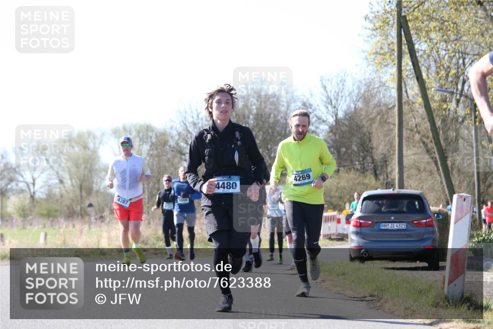 06.04.2025 - 44. Internationalen Wilhelmsburger Insellauf Jannik Wohlers http://msf.ph/oto/7623388 06.04.2025 10:27:57 Laufen 4387, 3866, 4480, 4269, 4321 meine-sportfotos.de
