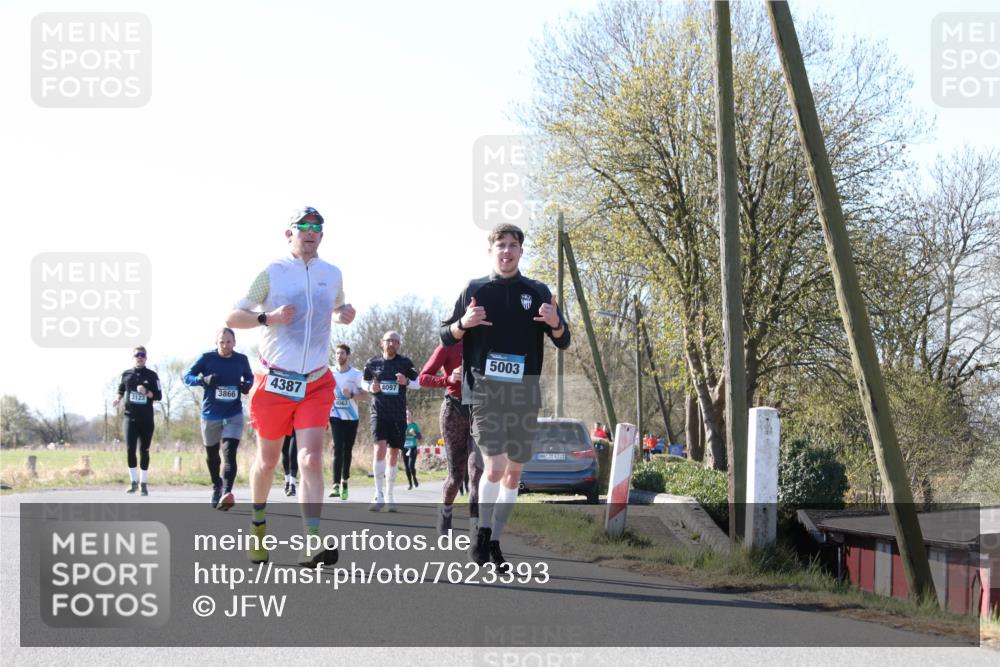 06.04.2025 - 44. Internationalen Wilhelmsburger Insellauf Jannik Wohlers http://msf.ph/oto/7623393 06.04.2025 10:28:03 Laufen 4387, 3866, 4063, 3123, 4097, 5003, 31, 4322 meine-sportfotos.de