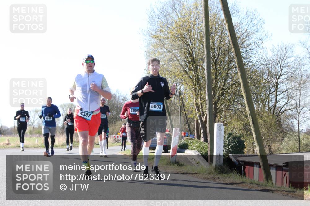 06.04.2025 - 44. Internationalen Wilhelmsburger Insellauf Jannik Wohlers http://msf.ph/oto/7623397 06.04.2025 10:28:03 Laufen 3123, 3866, 4195, 4387, 4097, 3550, 5003 meine-sportfotos.de