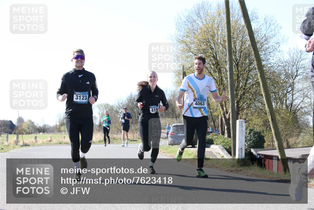 06.04.2025 - 44. Internationalen Wilhelmsburger Insellauf Jannik Wohlers http://msf.ph/oto/7623418 06.04.2025 10:28:09 Laufen 3123, 419, 031, 432, 4063 meine-sportfotos.de