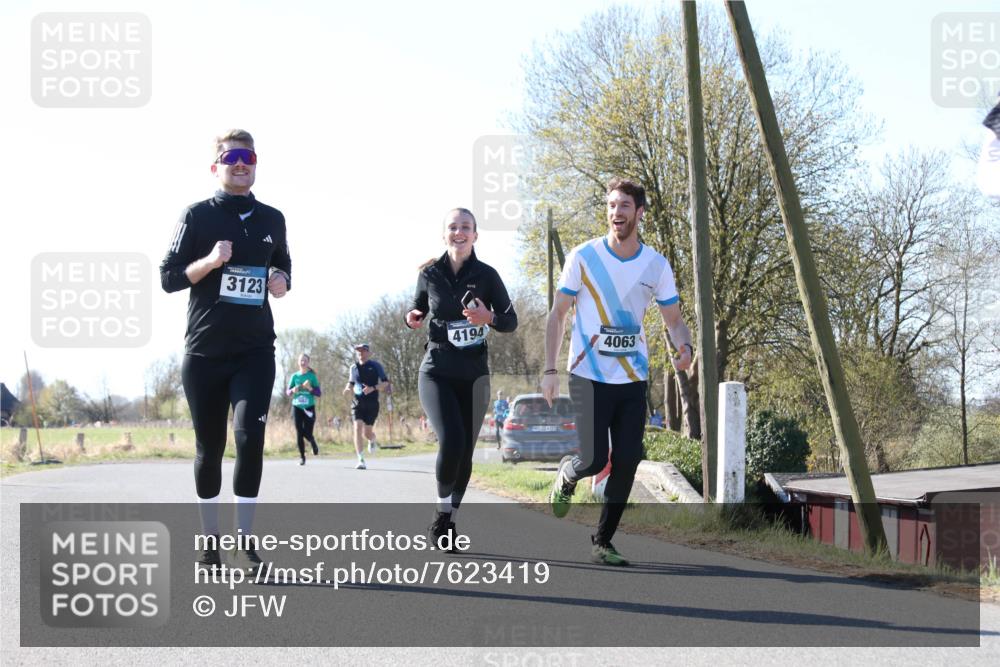 06.04.2025 - 44. Internationalen Wilhelmsburger Insellauf Jannik Wohlers http://msf.ph/oto/7623419 06.04.2025 10:28:09 Laufen 3123, 4194, 4063, 314323 meine-sportfotos.de
