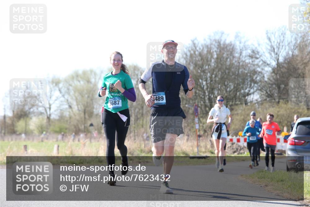 06.04.2025 - 44. Internationalen Wilhelmsburger Insellauf Jannik Wohlers http://msf.ph/oto/7623432 06.04.2025 10:28:12 Laufen 3687, 489 meine-sportfotos.de