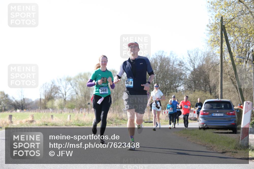 06.04.2025 - 44. Internationalen Wilhelmsburger Insellauf Jannik Wohlers http://msf.ph/oto/7623438 06.04.2025 10:28:13 Laufen 3687, 3489, 4321 meine-sportfotos.de