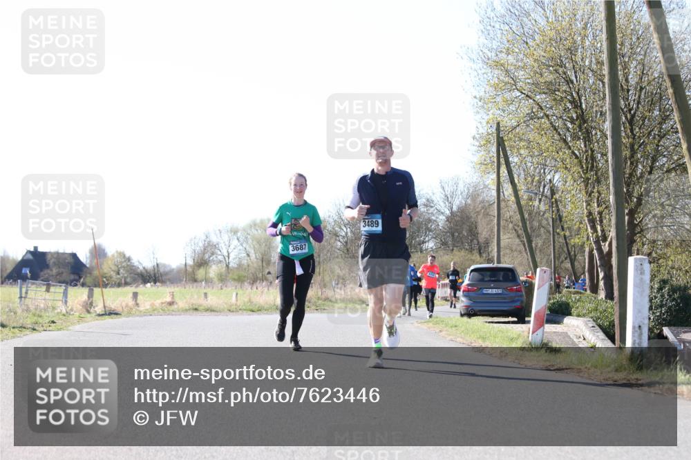 06.04.2025 - 44. Internationalen Wilhelmsburger Insellauf Jannik Wohlers http://msf.ph/oto/7623446 06.04.2025 10:28:14 Laufen 3687, 3489, 4323 meine-sportfotos.de