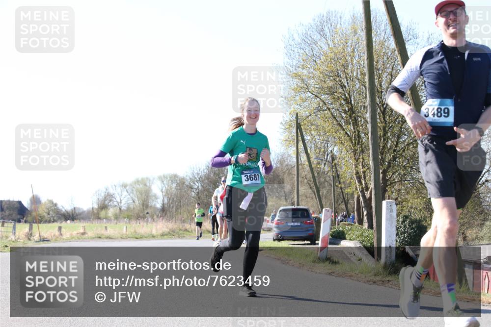 06.04.2025 - 44. Internationalen Wilhelmsburger Insellauf Jannik Wohlers http://msf.ph/oto/7623459 06.04.2025 10:28:16 Laufen 3687, 314323, 3489 meine-sportfotos.de