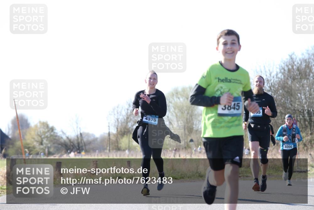 06.04.2025 - 44. Internationalen Wilhelmsburger Insellauf Jannik Wohlers http://msf.ph/oto/7623483 06.04.2025 10:28:27 Laufen 4375, 3845, 5, 4000 meine-sportfotos.de