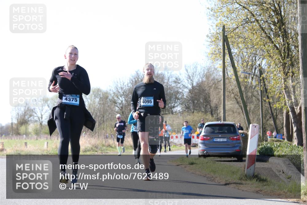 06.04.2025 - 44. Internationalen Wilhelmsburger Insellauf Jannik Wohlers http://msf.ph/oto/7623489 06.04.2025 10:28:29 Laufen 4375, 4095, 4441, 40, 4321 meine-sportfotos.de