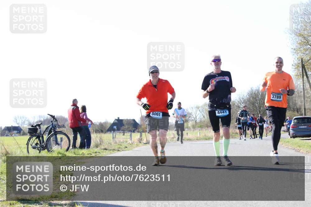 06.04.2025 - 44. Internationalen Wilhelmsburger Insellauf Jannik Wohlers http://msf.ph/oto/7623511 06.04.2025 10:28:41 Laufen 5061, 4557, 4441, 3789, 31, 4323 meine-sportfotos.de