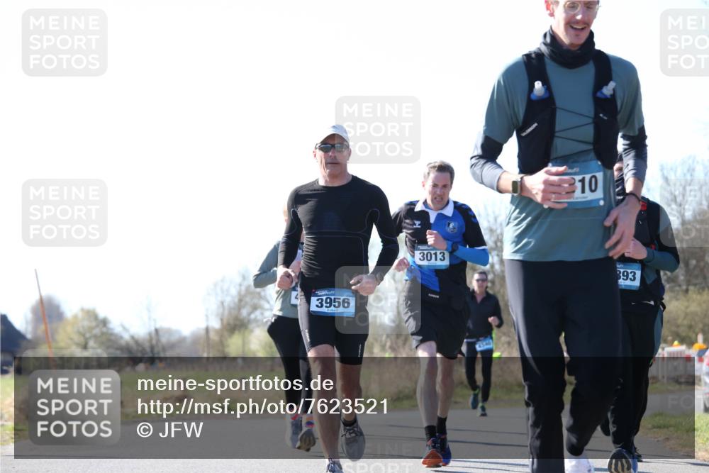 06.04.2025 - 44. Internationalen Wilhelmsburger Insellauf Jannik Wohlers http://msf.ph/oto/7623521 06.04.2025 10:28:49 Laufen 3956, 3013, 10, 893 meine-sportfotos.de