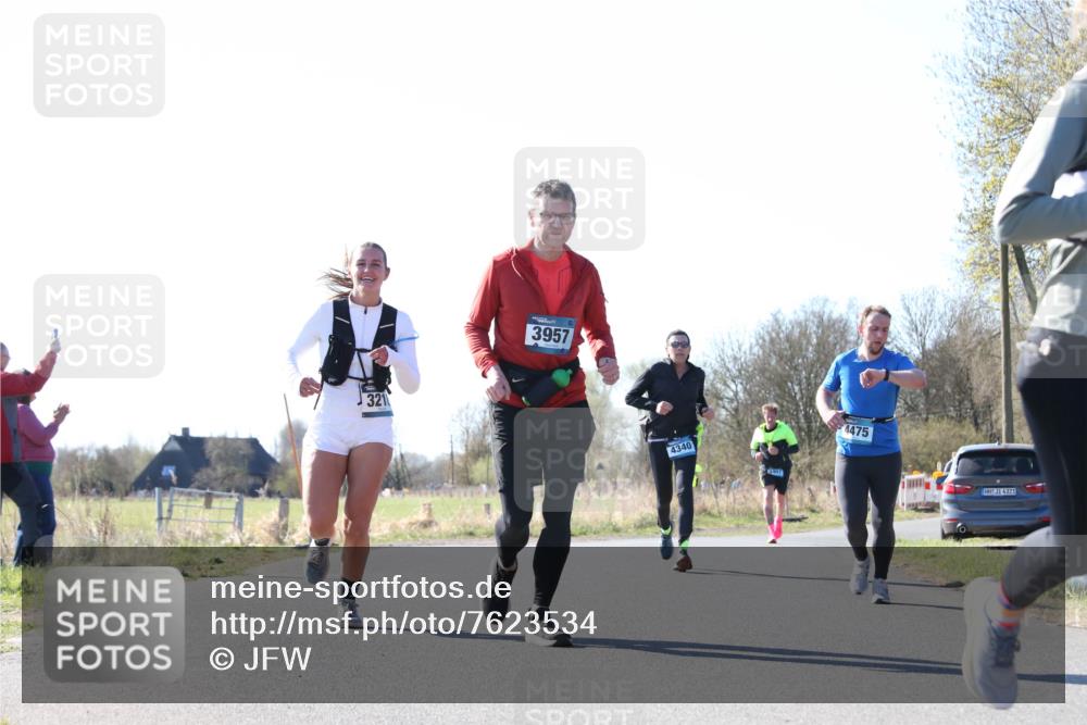 06.04.2025 - 44. Internationalen Wilhelmsburger Insellauf Jannik Wohlers http://msf.ph/oto/7623534 06.04.2025 10:28:53 Laufen 321, 3957, 4340, 407, 4475, 1, 432 meine-sportfotos.de