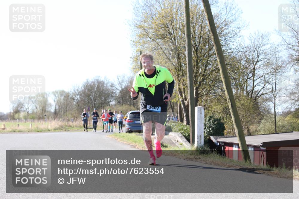 06.04.2025 - 44. Internationalen Wilhelmsburger Insellauf Jannik Wohlers http://msf.ph/oto/7623554 06.04.2025 10:29:02 Laufen 3407 meine-sportfotos.de