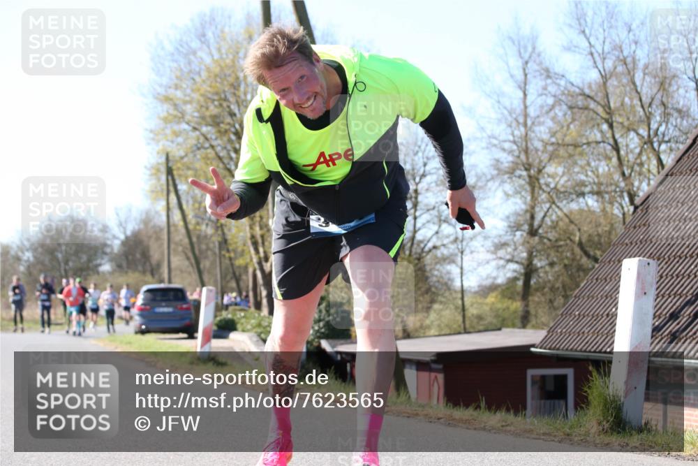 06.04.2025 - 44. Internationalen Wilhelmsburger Insellauf Jannik Wohlers http://msf.ph/oto/7623565 06.04.2025 10:29:03 Laufen  meine-sportfotos.de