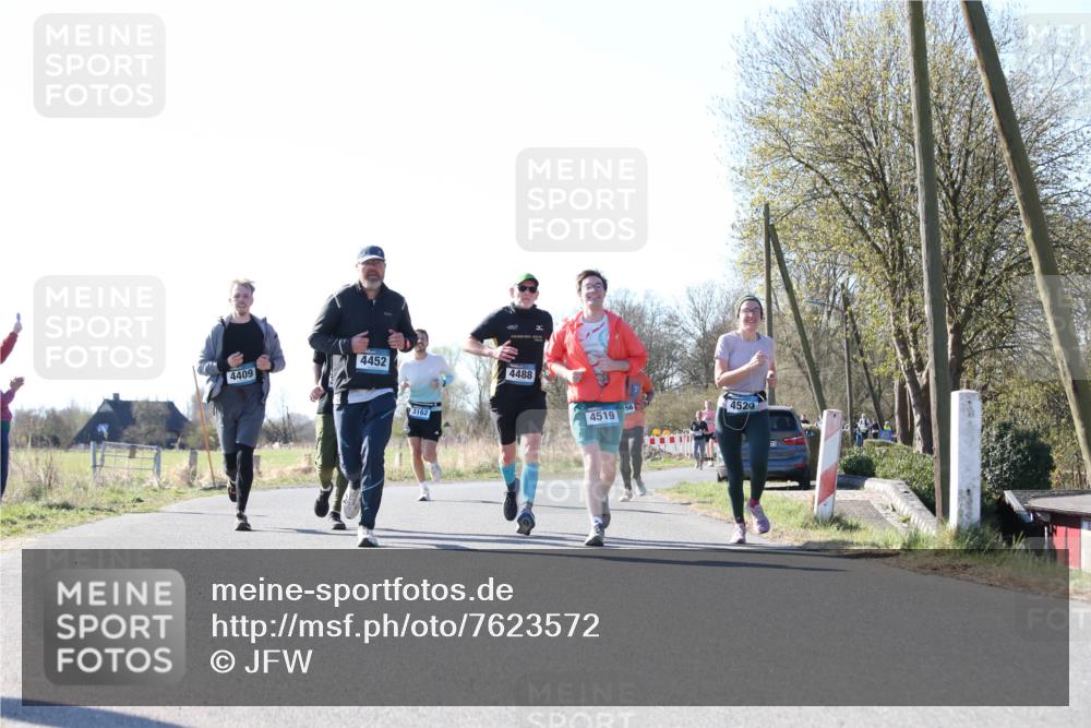 06.04.2025 - 44. Internationalen Wilhelmsburger Insellauf Jannik Wohlers http://msf.ph/oto/7623572 06.04.2025 10:29:13 Laufen 4409, 4452, 3162, 4488, 4519, 4520 meine-sportfotos.de