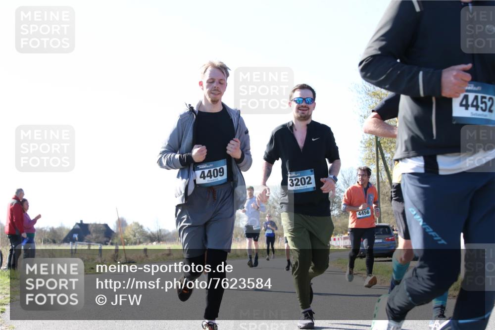 06.04.2025 - 44. Internationalen Wilhelmsburger Insellauf Jannik Wohlers http://msf.ph/oto/7623584 06.04.2025 10:29:16 Laufen 4409, 3202, 42, 4456, 4452 meine-sportfotos.de