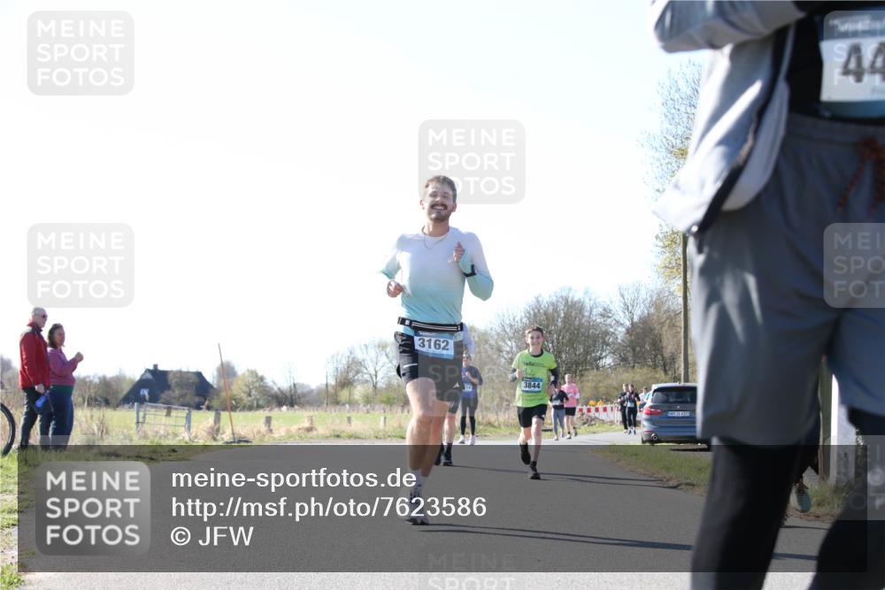06.04.2025 - 44. Internationalen Wilhelmsburger Insellauf Jannik Wohlers http://msf.ph/oto/7623586 06.04.2025 10:29:17 Laufen 3162, 3844, 31, 4321, 44 meine-sportfotos.de