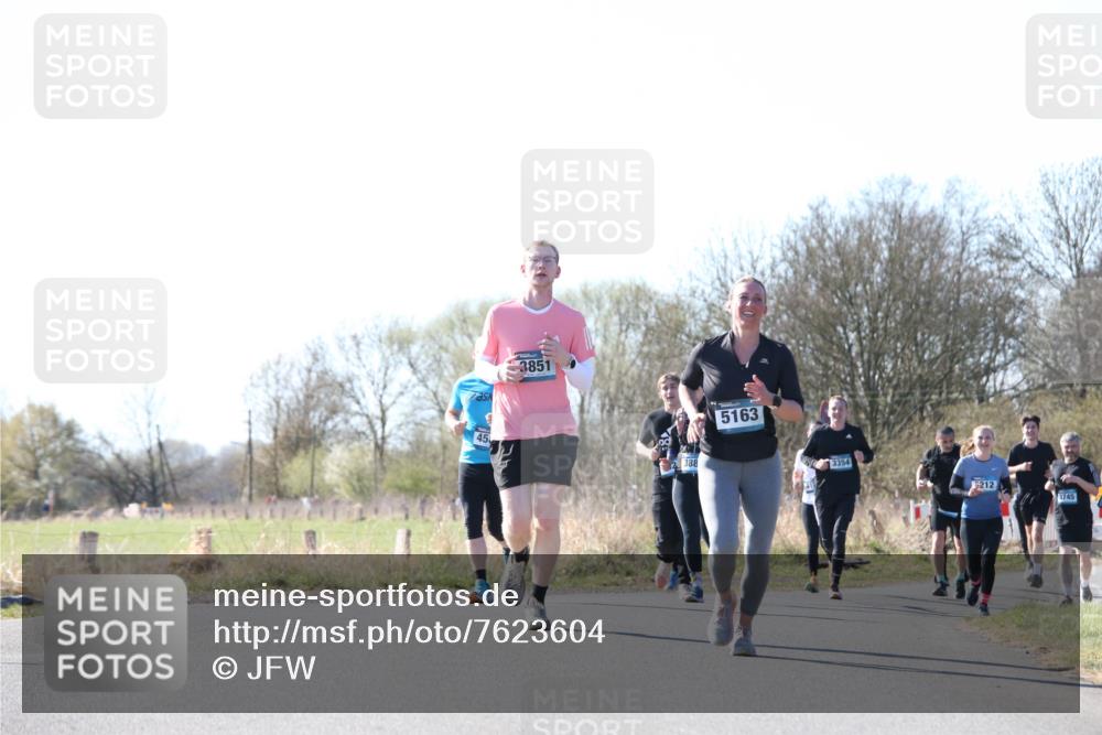 06.04.2025 - 44. Internationalen Wilhelmsburger Insellauf Jannik Wohlers http://msf.ph/oto/7623604 06.04.2025 10:29:27 Laufen 3851, 45, 388, 5163, 3354, 212, 3745 meine-sportfotos.de