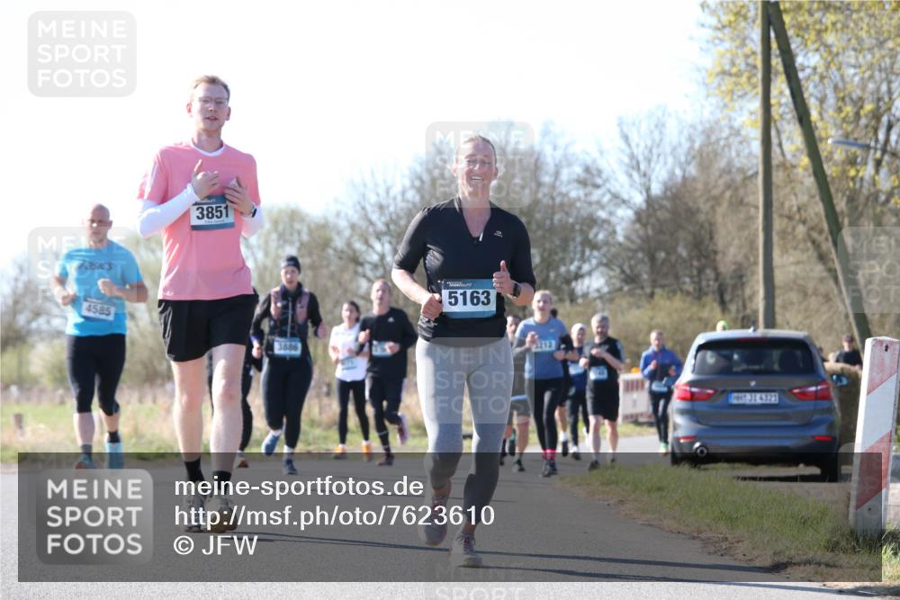 06.04.2025 - 44. Internationalen Wilhelmsburger Insellauf Jannik Wohlers http://msf.ph/oto/7623610 06.04.2025 10:29:29 Laufen 4585, 3851, 3886, 5163, 3212, 4323 meine-sportfotos.de