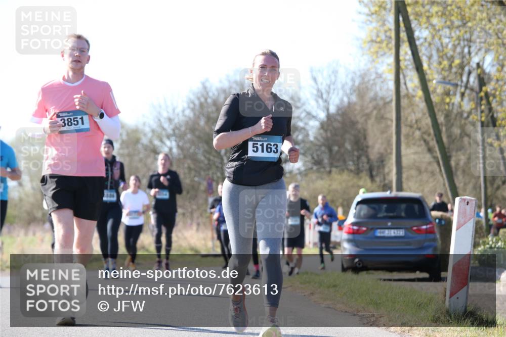 06.04.2025 - 44. Internationalen Wilhelmsburger Insellauf Jannik Wohlers http://msf.ph/oto/7623613 06.04.2025 10:29:29 Laufen 3851, 5163 meine-sportfotos.de