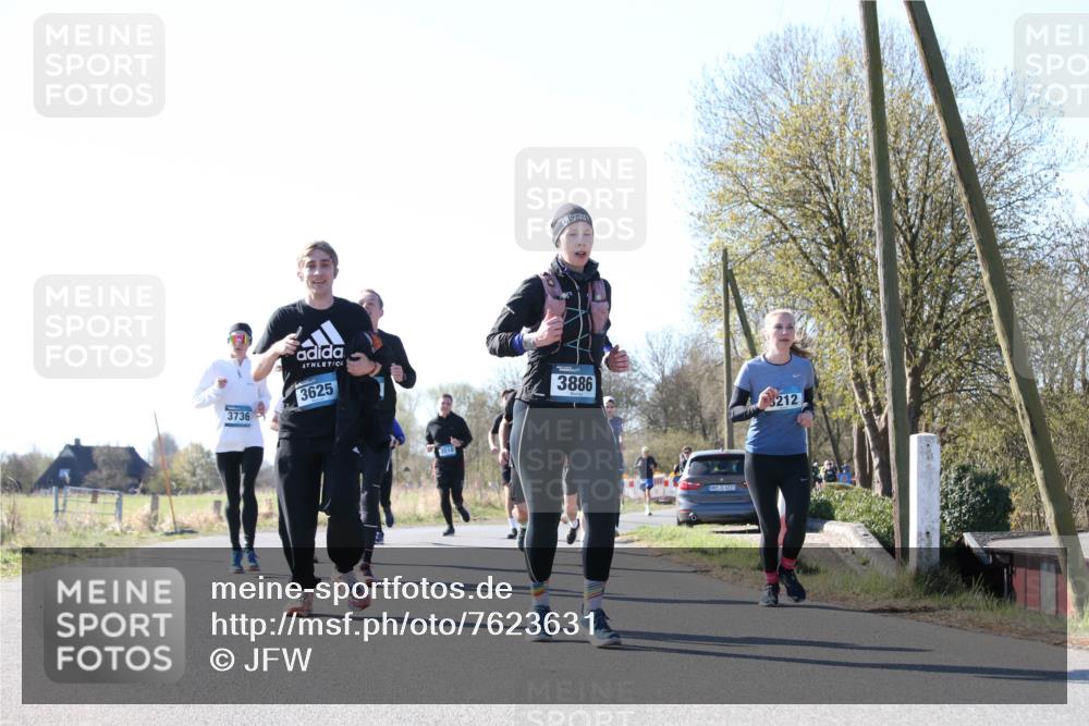 06.04.2025 - 44. Internationalen Wilhelmsburger Insellauf Jannik Wohlers http://msf.ph/oto/7623631 06.04.2025 10:29:37 Laufen 3736, 3625, 510, 3886, 212 meine-sportfotos.de