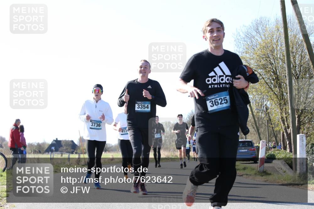 06.04.2025 - 44. Internationalen Wilhelmsburger Insellauf Jannik Wohlers http://msf.ph/oto/7623642 06.04.2025 10:29:38 Laufen 3354, 3625, 3736, 417, 3510 meine-sportfotos.de