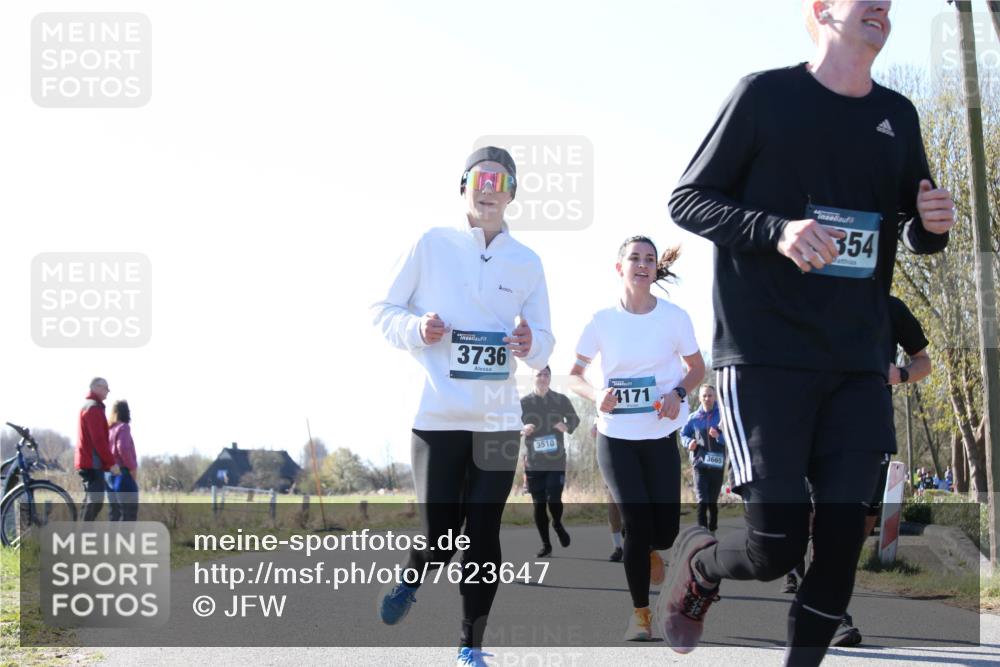 06.04.2025 - 44. Internationalen Wilhelmsburger Insellauf Jannik Wohlers http://msf.ph/oto/7623647 06.04.2025 10:29:40 Laufen 3736, 3510, 4171, 3665, 354 meine-sportfotos.de