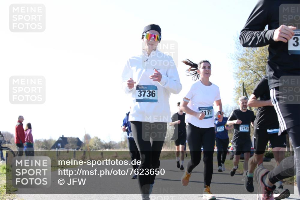 06.04.2025 - 44. Internationalen Wilhelmsburger Insellauf Jannik Wohlers http://msf.ph/oto/7623650 06.04.2025 10:29:40 Laufen 3736, 171, 3313, 3745, 3 meine-sportfotos.de