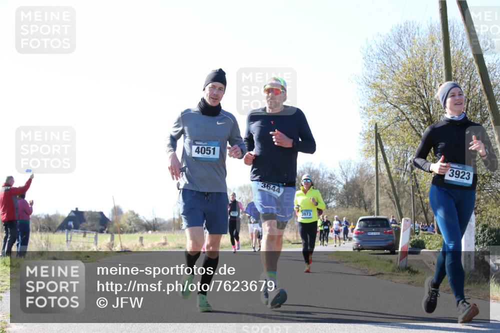 06.04.2025 - 44. Internationalen Wilhelmsburger Insellauf Jannik Wohlers http://msf.ph/oto/7623679 06.04.2025 10:29:53 Laufen 4051, 3937, 3644, 3973, 31, 4323, 3923 meine-sportfotos.de